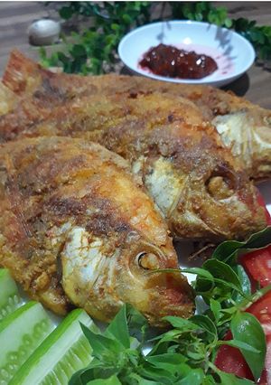 Foto resep IKAN GORENG Bumbu bubuk & parut - Tips Express