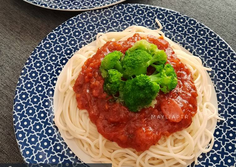 Cara buat Corned beef spaghetti  yang Bisa Manjain Lidah