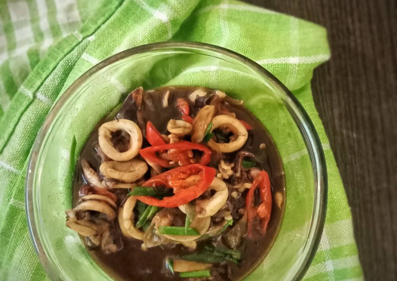 Cumi hitam manis dan pedas