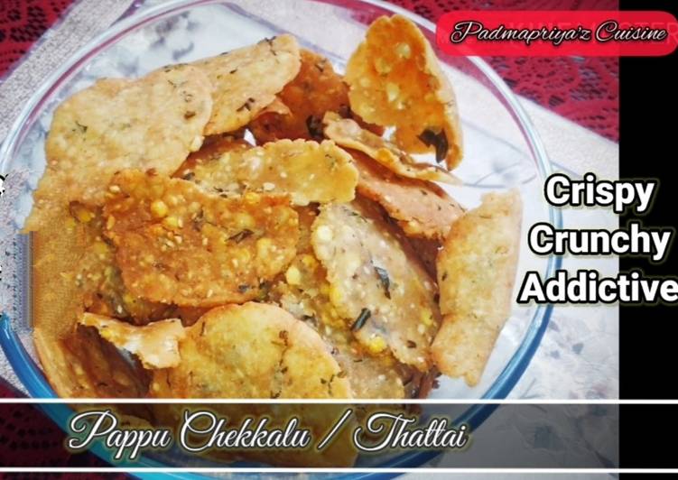 Easiest Way to Make Speedy Andhra Pappu Chekkalu | Thattai | Chawal Papdi | Rice Crackers