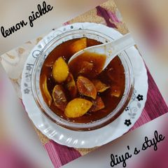 A picture of Lemon pickle.