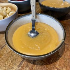 A picture of Quick 10 mins! Homemade custard cream ☀️.