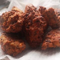 A picture of Green daal pakore.