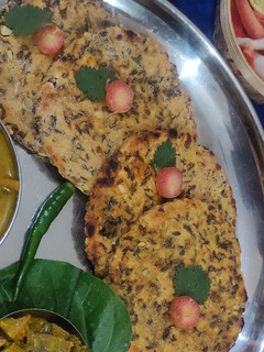 चुन्नी की रोटी (chunni ki roti recipe in Hindi) रेसिपी मुख्य फोटो