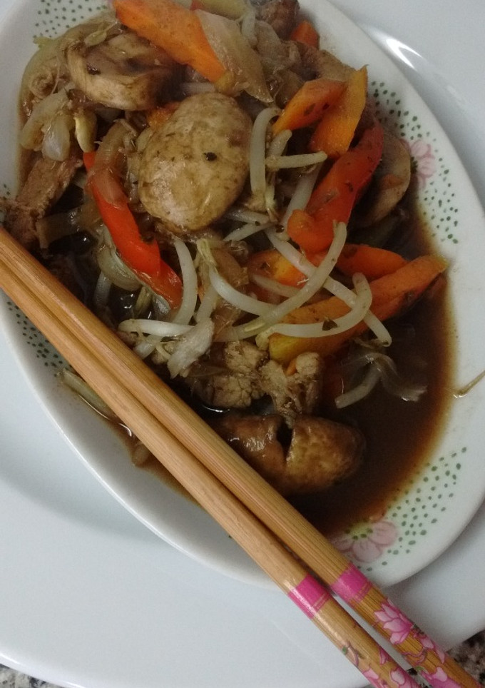 Una foto de Carne con salsa de ostras salteado oriental