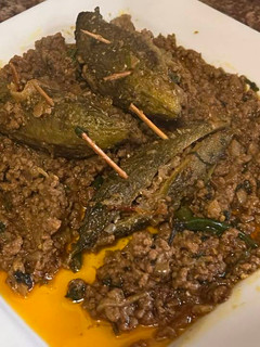 A picture of Keema stuffed keralas.