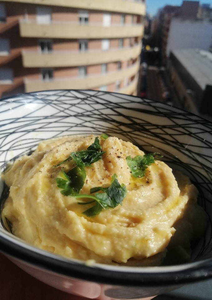 Una foto de Hummus