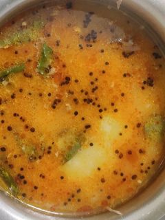 અડદ ની દાળ (Urad Dal Recipe In Gujarati) રેસીપી મુખ્ય ફોટો