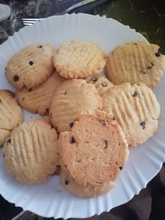A picture of Chocolate chip cookies.