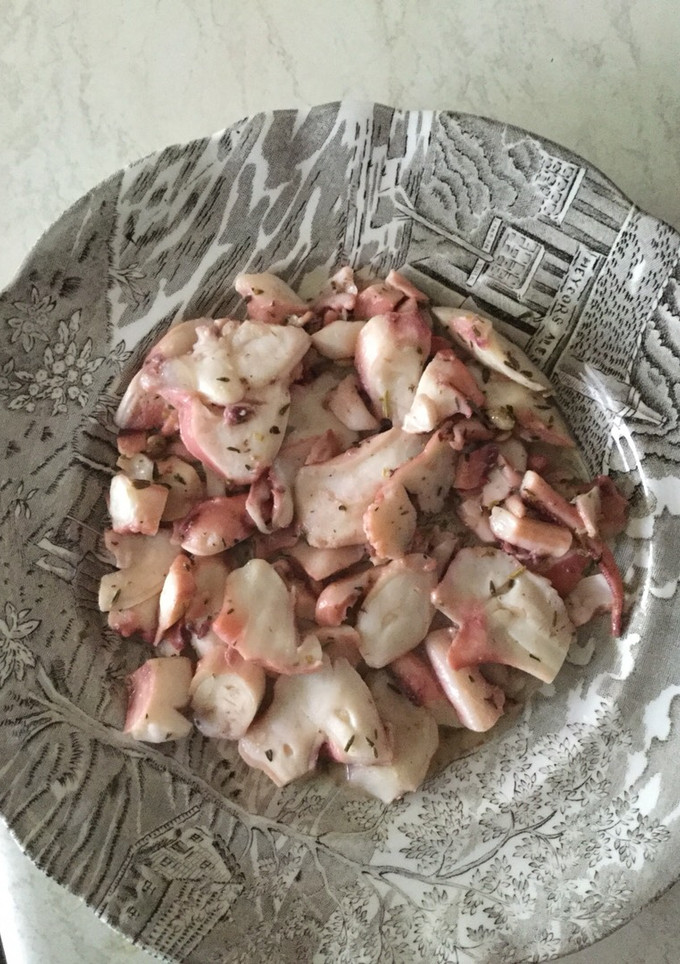 Una foto de Pulpo con limón