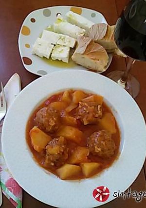 Φωτογραφία της συνταγής Γιουβαρλάκια γιαχνί