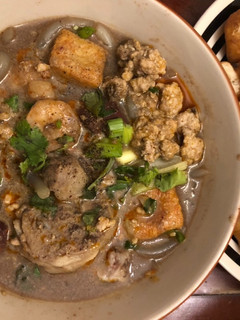 Hình của món Bánh canh cua giò heo.