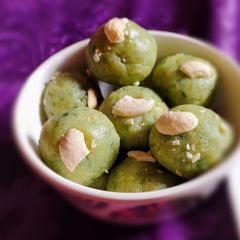 A picture of Sweet pea balls.