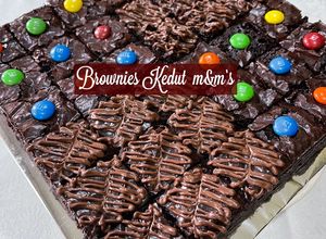 Gambar 👩‍🍳Brownies Kedut m&m’s