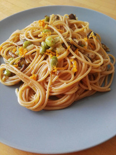 Una foto de Spaghetti con salsa de naranja