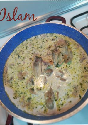 صورة لوصفة دجاج بالفطر والكريمة 🍲