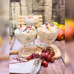 A picture of Yogo fruit salad.