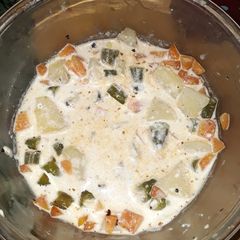 A picture of Veg cream salad.