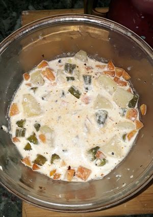 A picture of Veg cream salad.