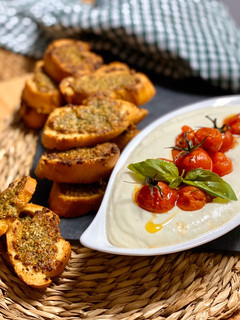 Foto principal de Dip de queso y tomates asados