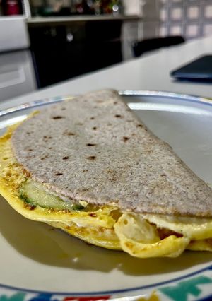 A picture of 🌮 Piadina with Omelette 🍳.