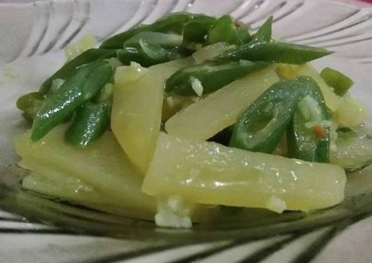 Bahan memasak Tumis Kentang Buncis Simpel with Magicom Ala Anak Kost, Bisa Manjain Lidah
