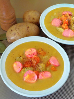 Una foto de Sopa alemana de patata {Kartoffelsuppe}