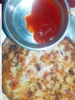 आटे और मैदे का चीला (Aate aur maide ka cheela recipe in hindi) रेसिपी मुख्य फोटो