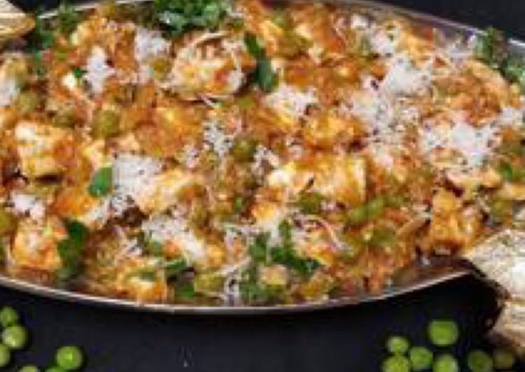 Recipe of Favorite Peas-paneer-Cheese Korma