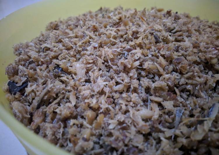 Abon Tongkol or Iwak Rabuk Tongkol
