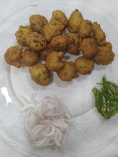 દાળવડા (Dal Vada Recipe In Gujarati) રેસીપી મુખ્ય ફોટો