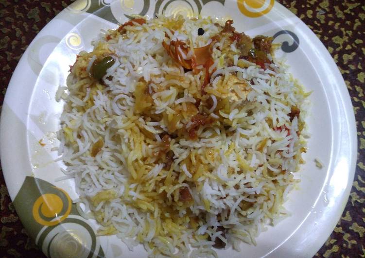 Simple Way to Prepare Quick Paneer biryani