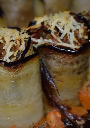Una foto de Rollitos de berenjena
