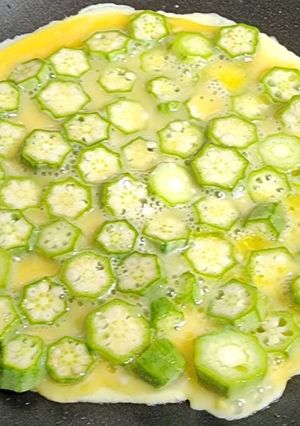 秋葵能量煎蛋 オクラエナジーオムレツ 的食譜成品照片