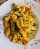 Bocconcini di pollo con asparagi e curcuma