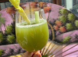 รูปของ Celery Juice Cleanse (ขึ้นฉ่ายฝรั่ง)น้ำเซเลอรี่ มหัสจรรย์ เมนู ดีท็อก ร่างกายกันบ้างค่ะ😊