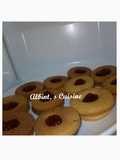 Cardamon filled jam cookies