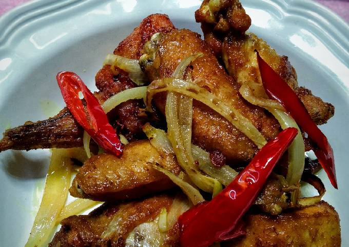 Resipi Ayam Goreng Kunyit Oleh Ziana Chesaad Cookpad