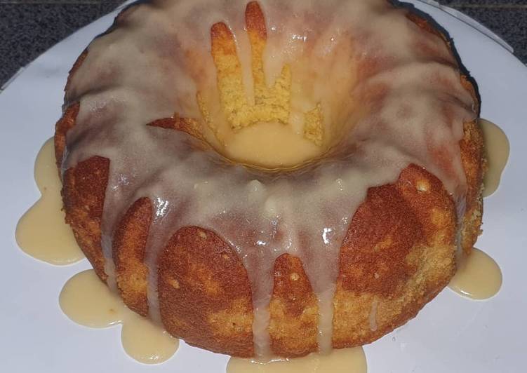 Lemon Bundt Cake with Lemon Icing