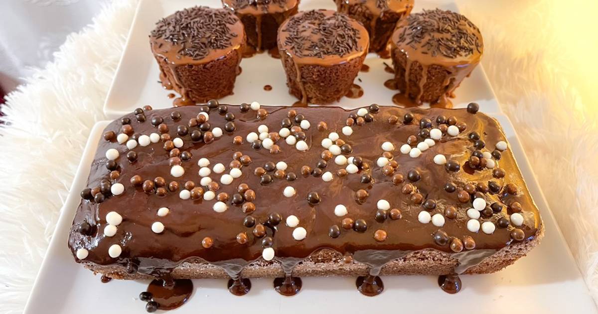 Un Dessert De Cupcake Au Chocolat Indulgent Avec Une Garniture De