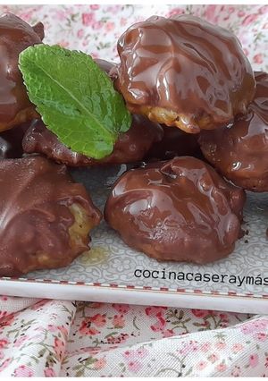 Una foto de Bocaditos de pipas de girasol con chocolate