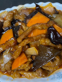 A picture of 糖醋豬肉.