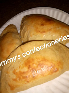 A picture of Yummy Meatpie.