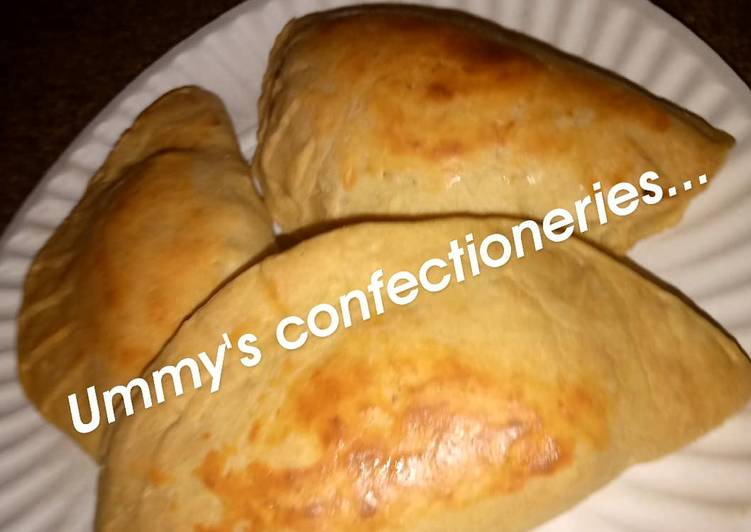 Yummy Meatpie Yummy Meatpie