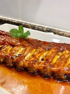 Una foto de Costillar asado al “Pedro Ximénez”