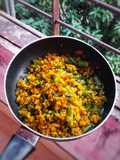 পেঁয়াজ কলি দিয়ে মশুর ডাল ভূনা