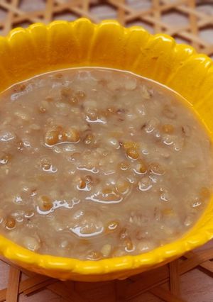 Hình của món Chè đậu xanh bột báng.