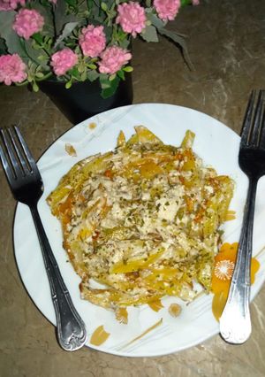 A picture of Chinese Loaded fries.