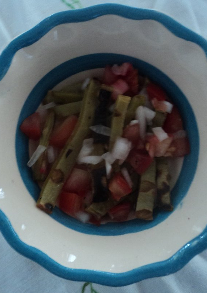 Una foto de Nopales asados con tequila tipo el Ocote