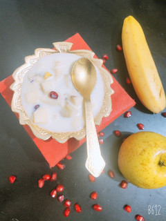 ફ્રુટ સલાડ (Fruits Salad Recipe In Gujarati) રેસીપી મુખ્ય ફોટો